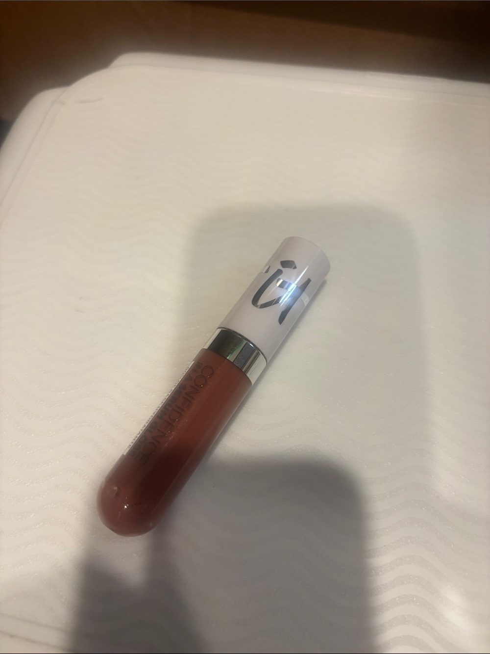 RAFFLE GIVEY & free shipping IT COSMETICS Confidence In A Serum Gloss